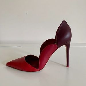 VALENTINO RED LEATHER STILETTOS SIZE 7.5 (38)
